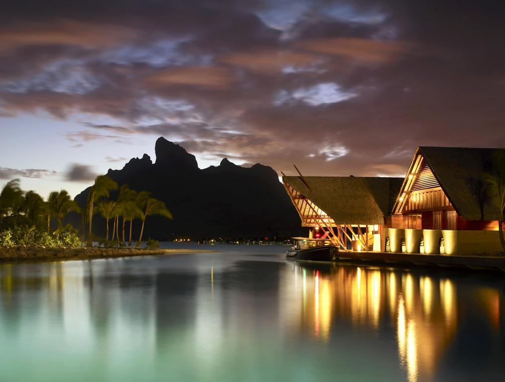 Four Seasons Resort Bora Bora Exterior photo