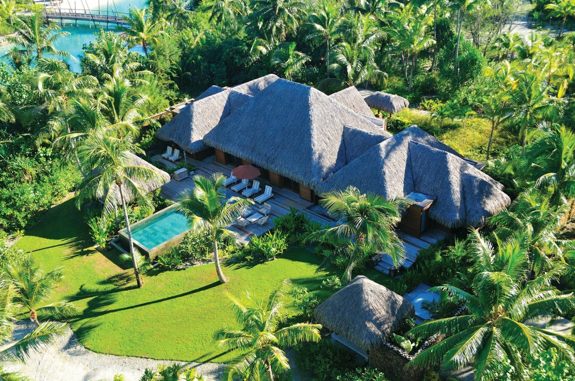 Four Seasons Resort Bora Bora Exterior photo